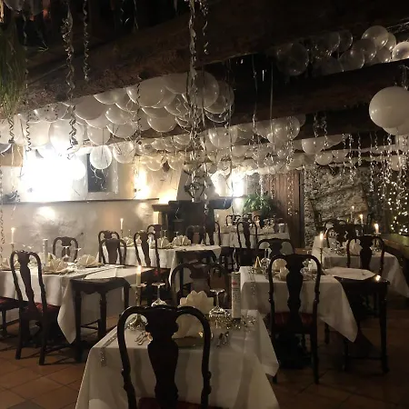 阿布鲁阿布鲁安焦利餐厅酒店 酒店