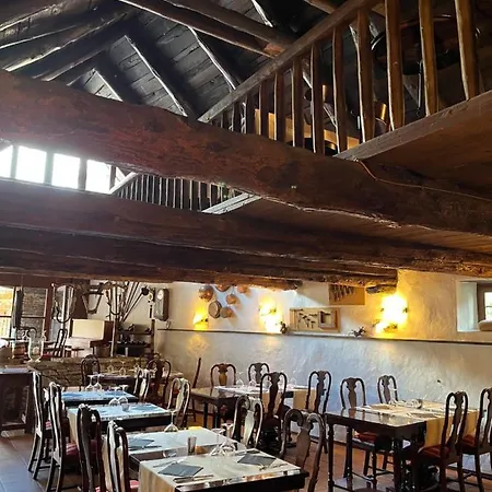 酒店 阿布鲁阿布鲁安焦利餐厅酒店 *
